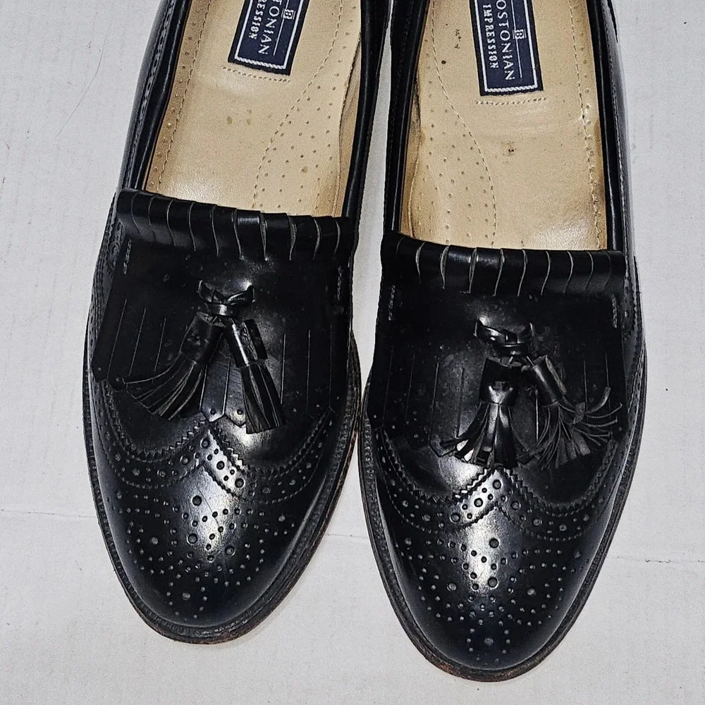 Bostonian impression black